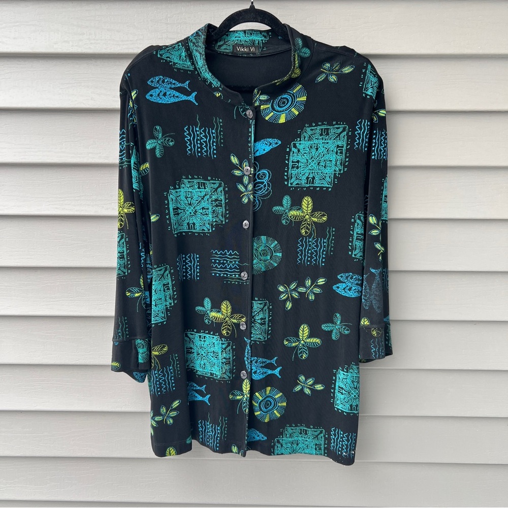 Vikki Vi Fish Print Blouse Aqua Green Black Button Down 3/4 Sleeve Women’s 3X